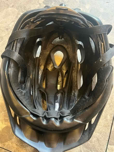 Photo of free Adult bike Helmet (G41, pollokshields) #3