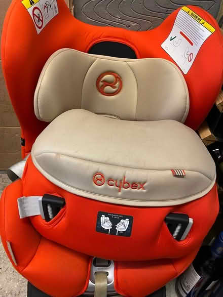Photo of free Group 0/1+ Car Seat (SE13) #2