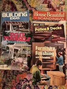 Photo of free house and building mags (Huron and Wellington) #1