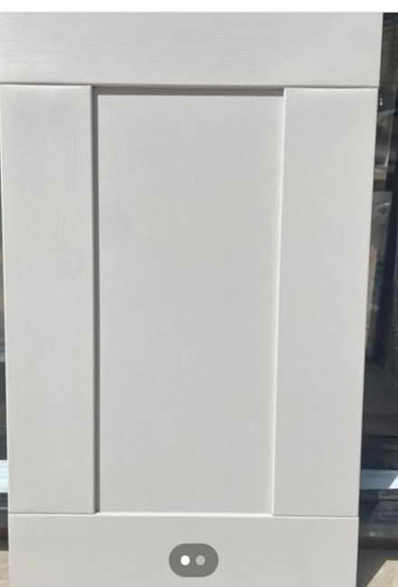 Photo of 2 shaker kitchen doors white (Cotteridge B30) #1