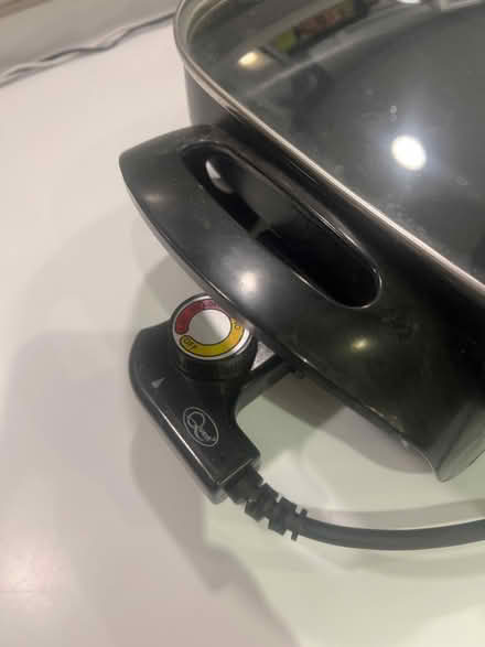 Photo of free Electric wok/frying pan (CB4) #2