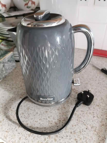 Photo of free Breville kettle (Haresfinch) #1