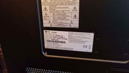Photo of free 42 inch TV (Furzedown SW17) #1