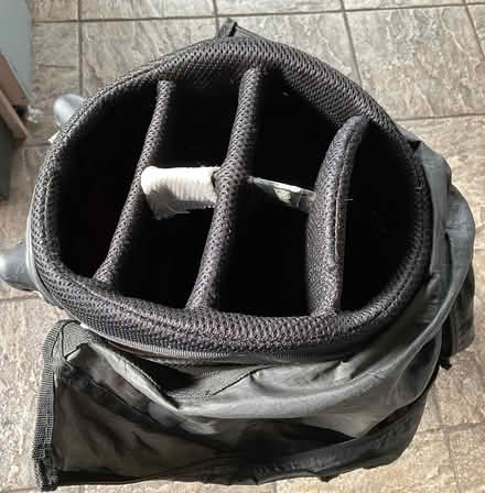 Photo of free Golf Bag (B24) #3