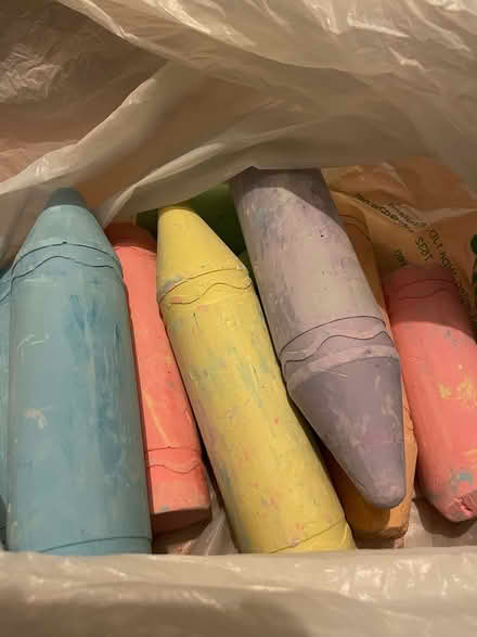 Photo of free Giant Chalk and Bubble Makers (Abbeyhill) #2