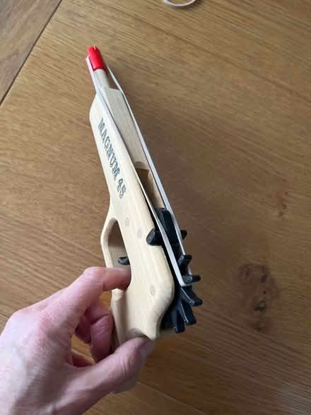 Photo of free Toy gun - fires elastic bands (Battledown GL52) #1