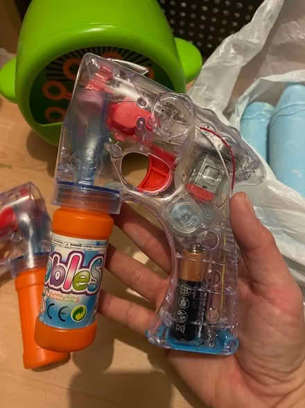 Photo of free Giant Chalk and Bubble Makers (Abbeyhill) #4