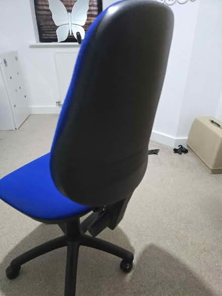 Photo of free office chair (S64 0EP) #2