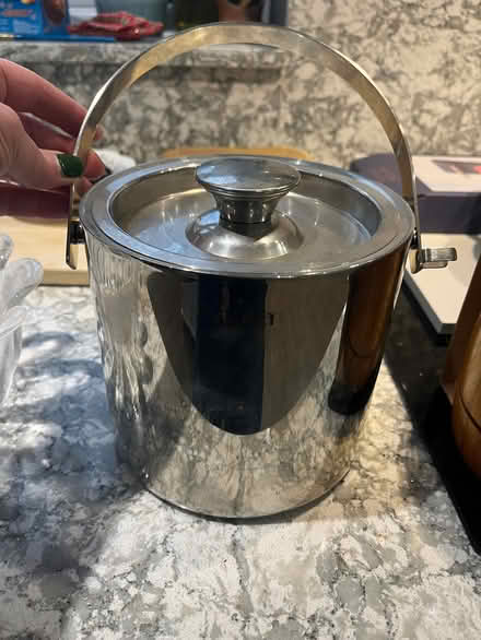 Photo of free Stainless steel ice bucket (Wokingham RG40) #1
