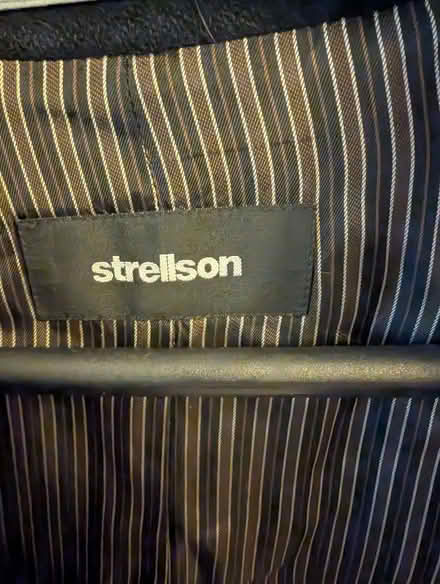 Photo of free Men's Coat (Emerson Park RM11) #1