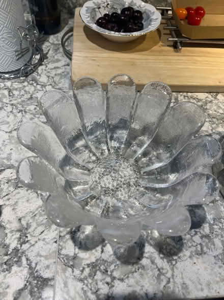 Photo of free Daisy shaped glass salad bowl (Wokingham RG40) #2