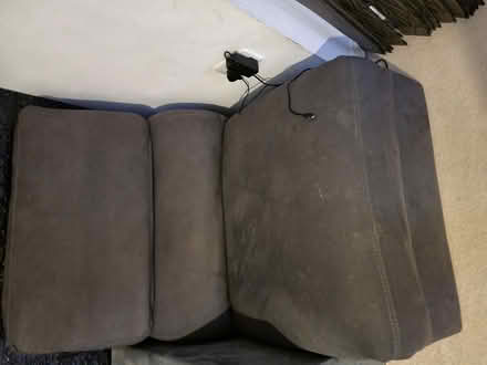 Photo of free Single Reclining Chair (Waverley S60) #2