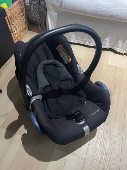 Photo of free Maxi Cosi car seat (Grove Road E3) #2