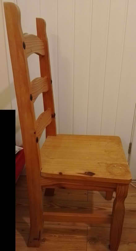 Photo of free Wooden chair (Foxhole PL26) #2