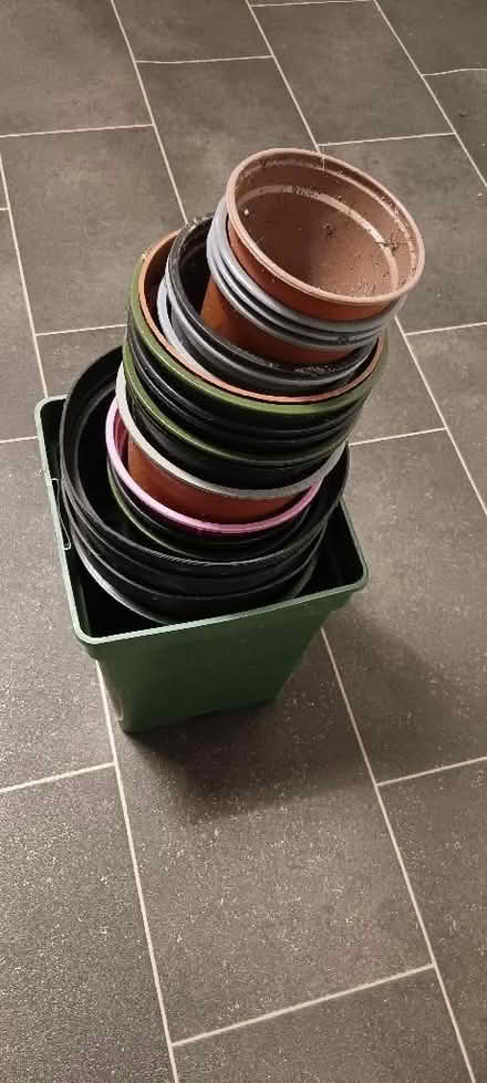 Photo of free Selection of Plant Pots (Culver House Cross CF5) #1