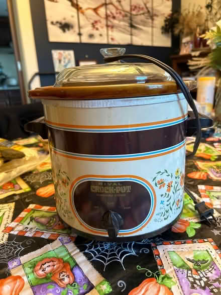 Photo of free Crockpot (Wood-Ridge) #1