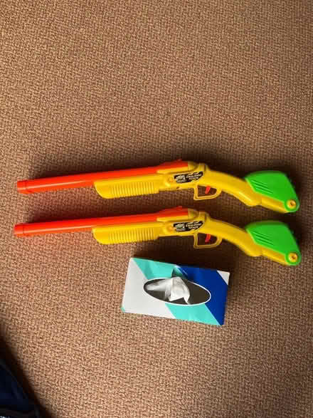 Photo of free 2 toy shotguns NOT WORKING (Battledown GL52) #1