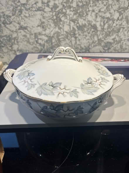 Photo of free Pretty serving dish - Royal Albert china (Wokingham RG40) #1