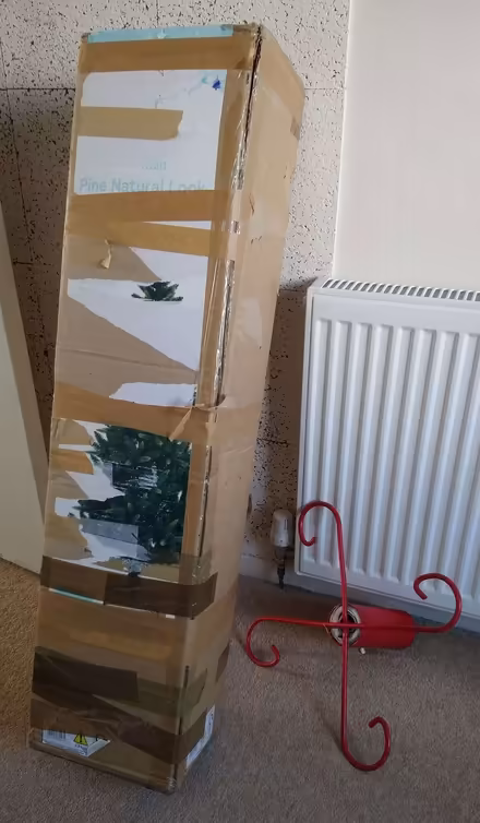 Photo of free xmas tree (Formby L37) #1