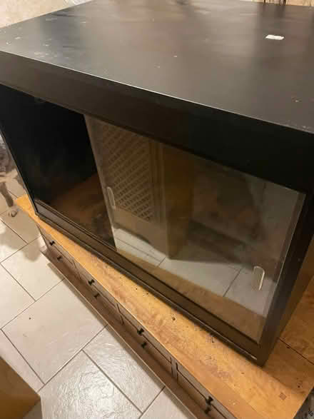 Photo of free 2ft x3ft vivarium (Orpington BR5) #2