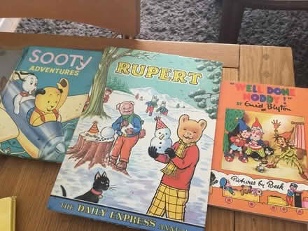 Photo of free 3 old children’s books (TW14 bedfont) #1