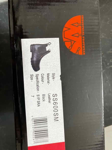 Photo of free Men’s Steel Toe Work Boots (CT1) #3