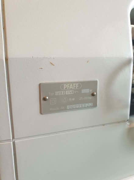 Photo of free Spares/Repair Pfaff 1222 sewing machine (Pant SY10) #2