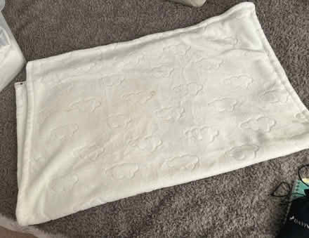 Photo of free Baby blankets etc (KT15) #4