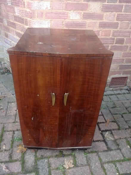 Photo of free 1960's Television Cabinet (Nr South Norwood Lakes SE19) #1