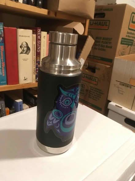 Photo of free Water bottle/thermos (Wallingford) #1