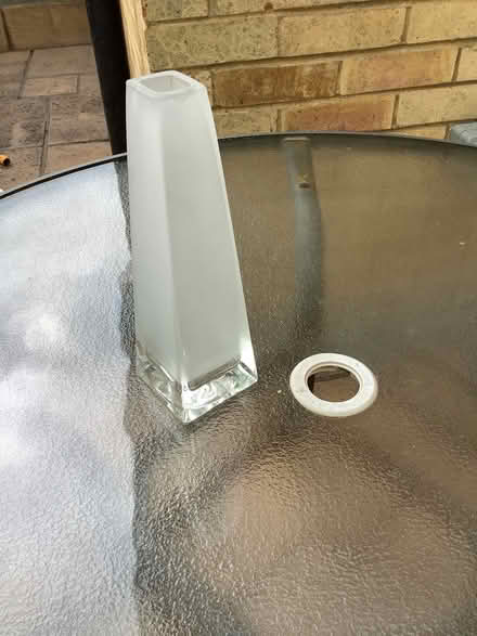 Photo of free Glass Vase (EN2) #1