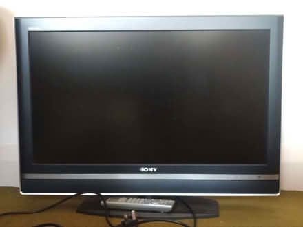 Photo of free Sony Bravia TV (Dorridge B93) #1