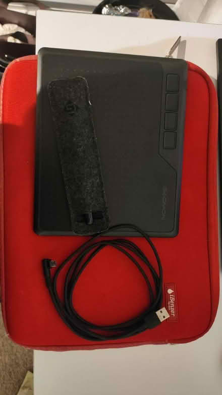 Photo of free Digital Drawing tablet (SW11 3 (Battersea Square)) #1