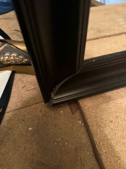 Photo of free Black mirror (minor damage) (NG3) #3