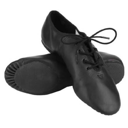Photo of Jazz / dance shoes about size 5 (Springfield CM2) #1