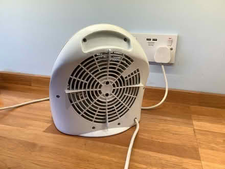 Photo of free Small fan heater (working) (North Watford WD24) #2