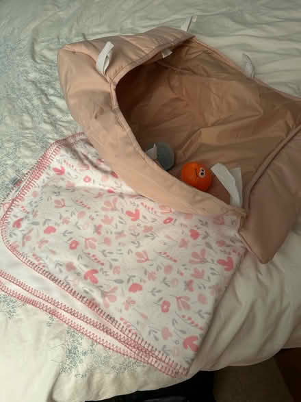 Photo of free Baby blankets etc (KT15) #1