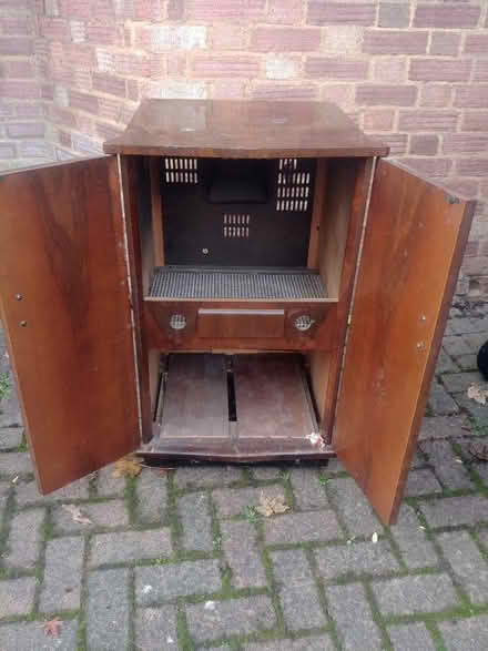 Photo of free 1960's Television Cabinet (Nr South Norwood Lakes SE19) #2