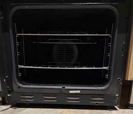 Photo of free Electric Belling cooker double oven (CO10 8JB) #4