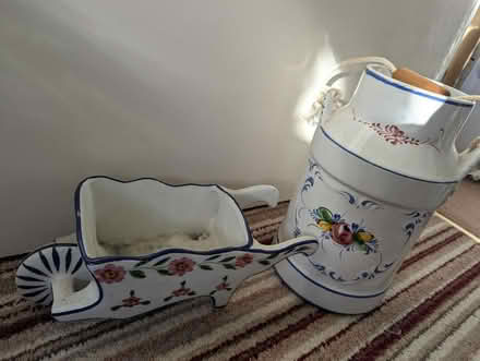 Photo of free Vases and other decor (BN3) #4