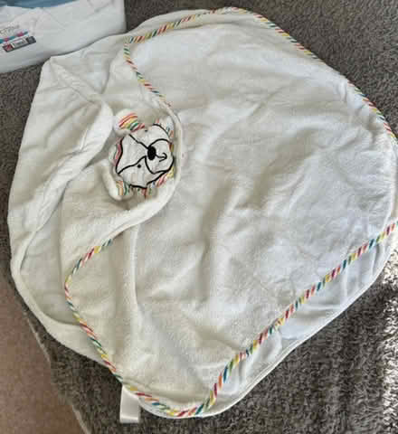Photo of free Baby blankets etc (KT15) #3