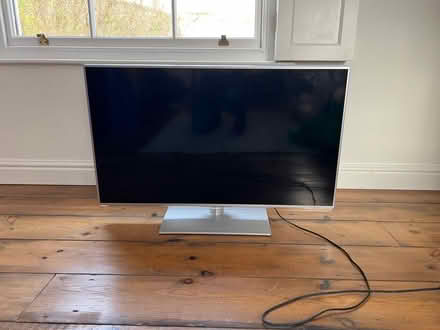 Photo of free Smart(ish) TV - Panasonic Viera (Shute EX13) #1