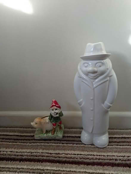 Photo of free Vases and other decor (BN3) #2