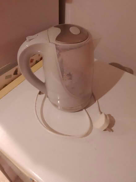 Photo of free Working kettle (M23) #1
