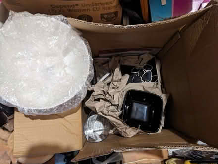 Photo of free Kitchenware (EH7 6EE) #1