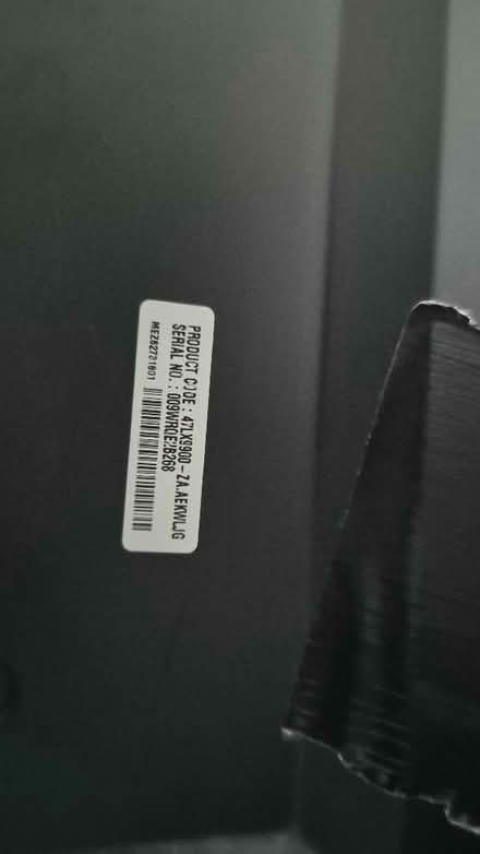 Photo of free LG 47" TV on base stand (Workhouse End MK41) #2