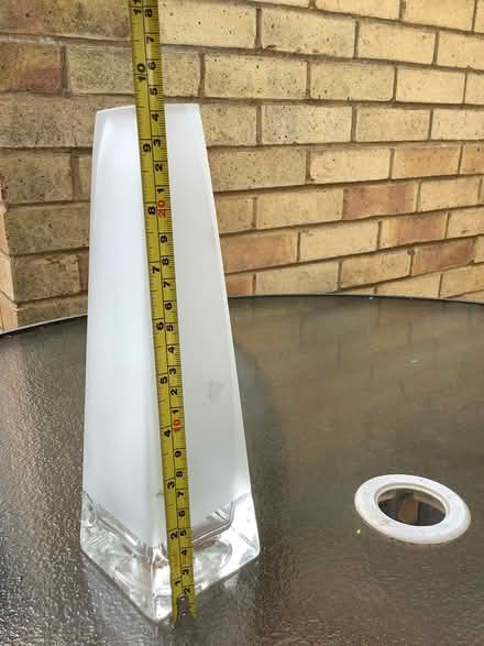 Photo of free Glass Vase (EN2) #3