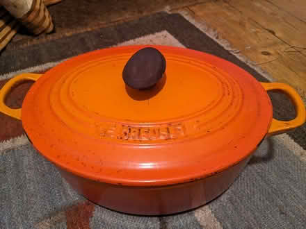 Photo of free Cooking pot, slight damage (Handsworth B20) #1