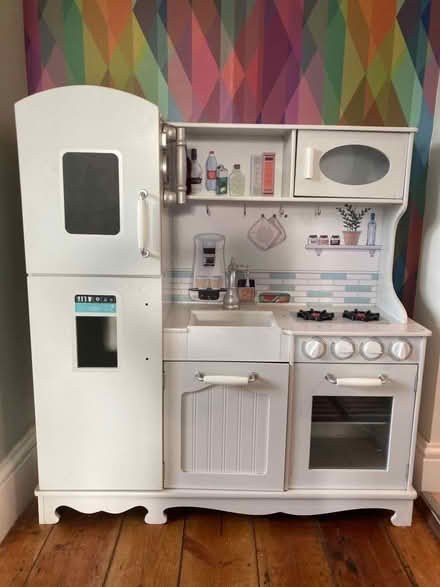 Photo of free Play kitchen (Chippenham SN15) #1