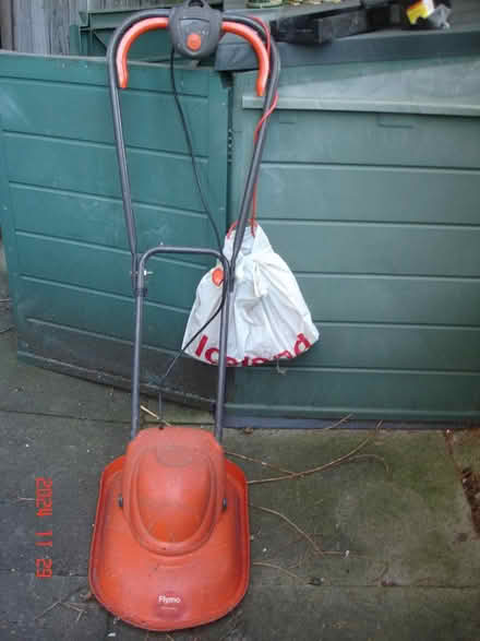 Photo of free Flymo mower (sidcup DA15) #1